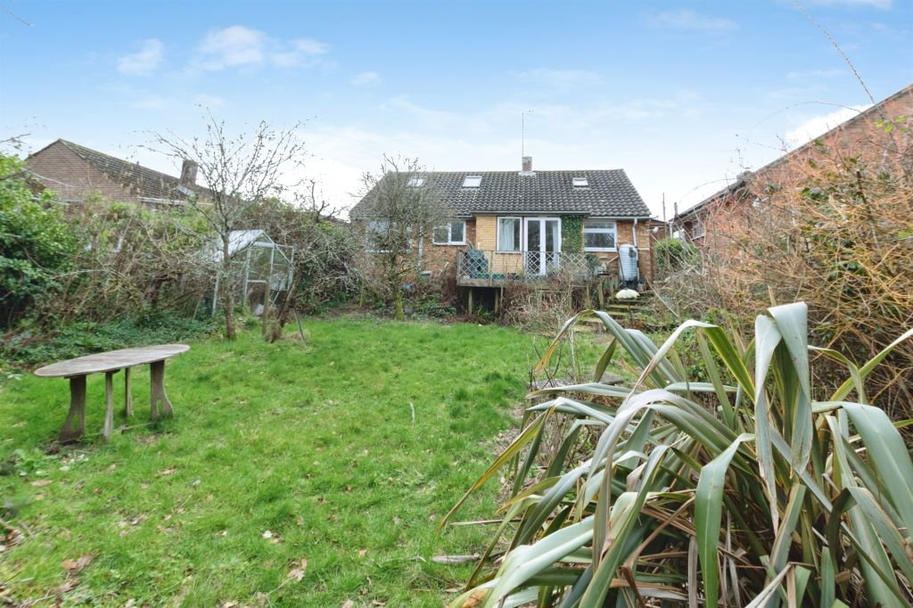 Property photo 2 of 26