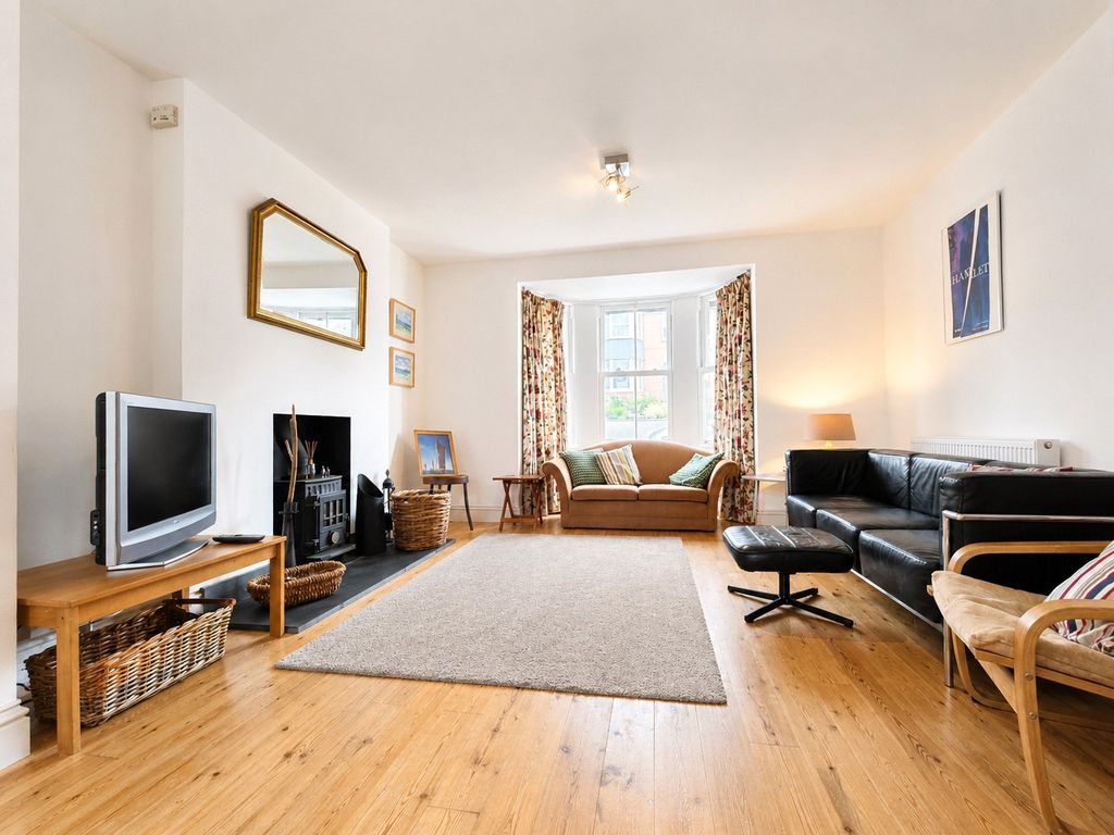 Property photo 3 of 16 Picture No. 12