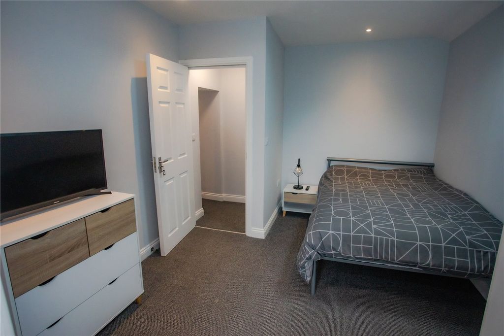 Property photo 1 of 16 Picture No. 01