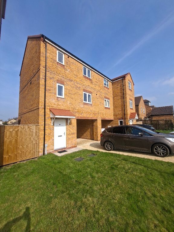 Property photo 1 of 8 Image