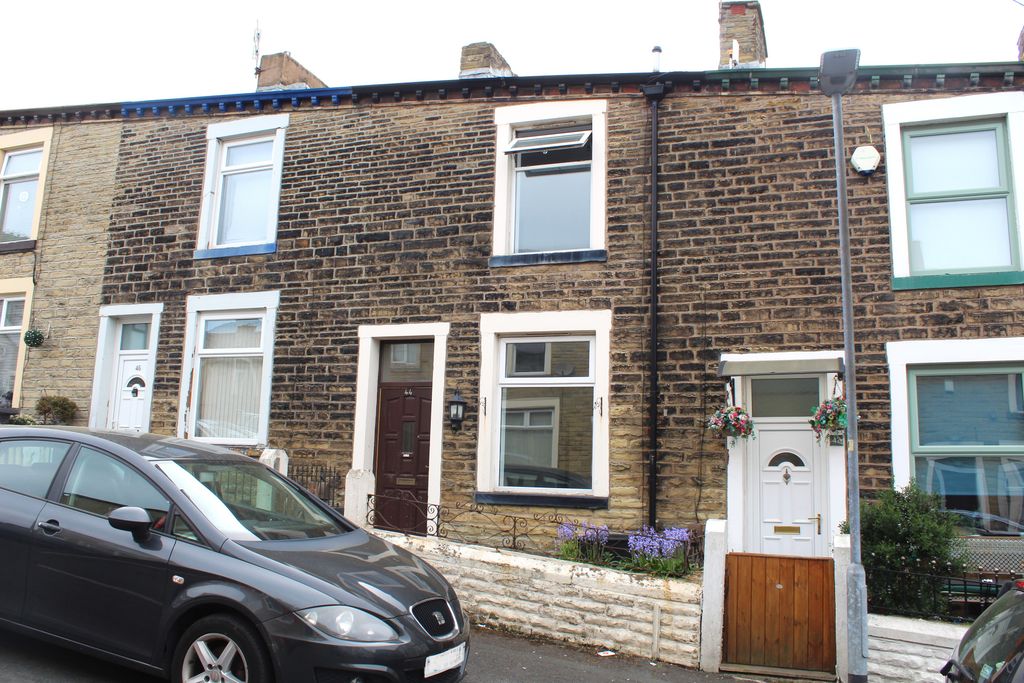 Property photo 1 of 6
