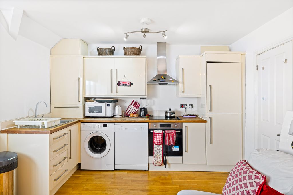 Property photo 3 of 9 Image1-6.Jpg