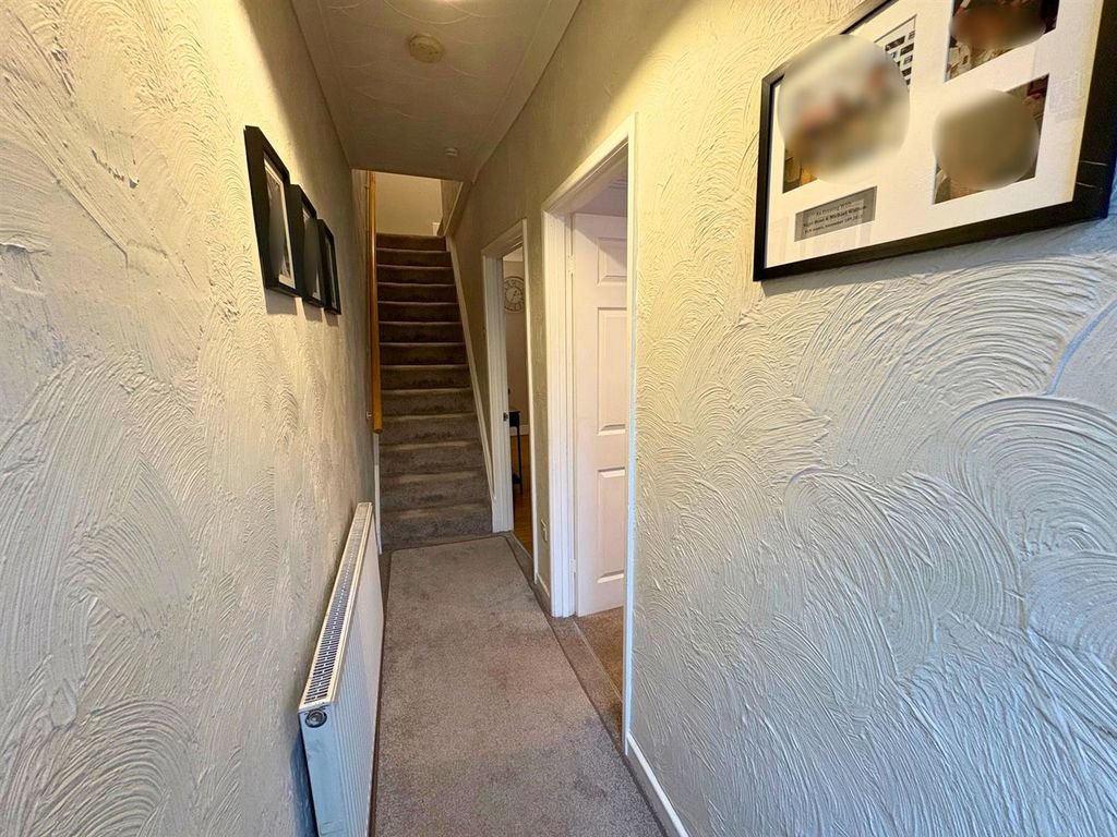 Property photo 3 of 27 Imageedit_5_3579644931.Jpg