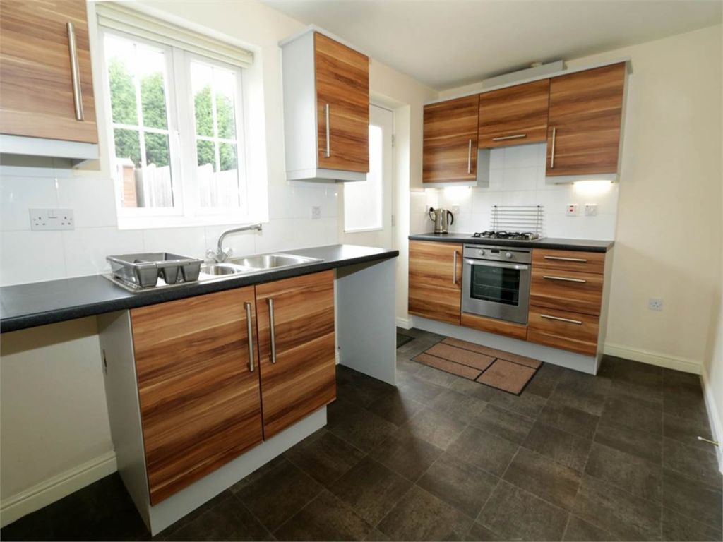 Property photo 3 of 6 21Dw Kitchen