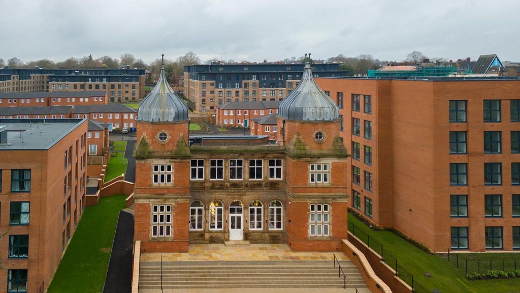 Property photo 1 of 11 Image