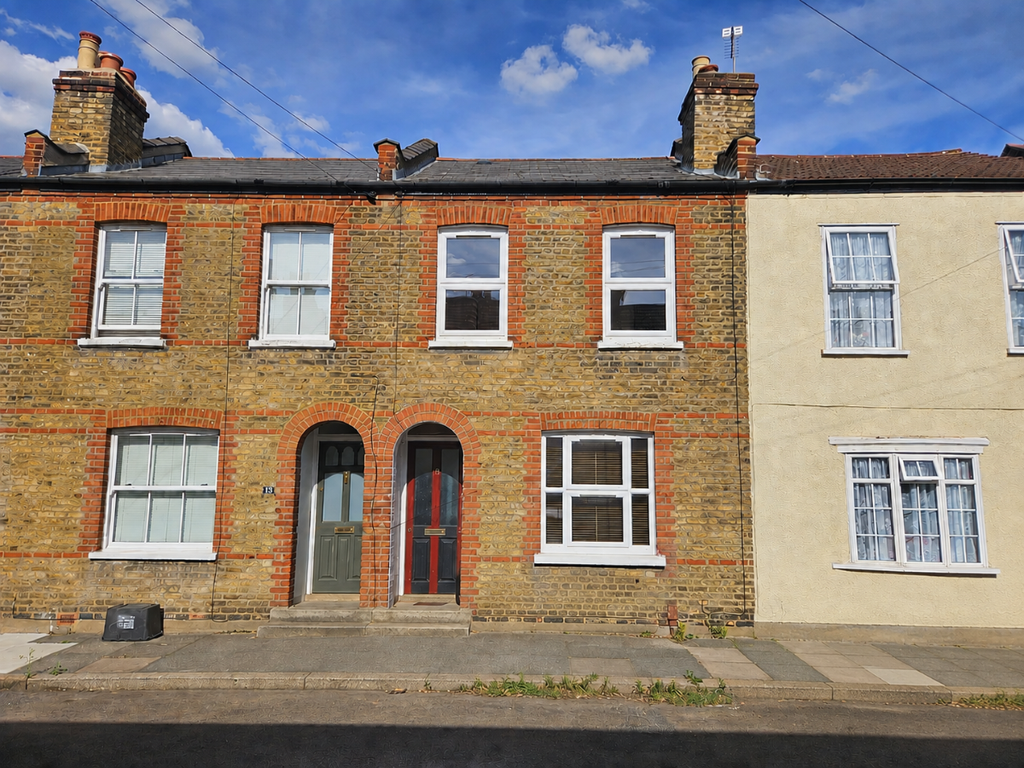 Property photo 1 of 12