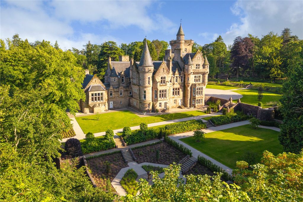 Property photo 2 of 26 The Mansion House