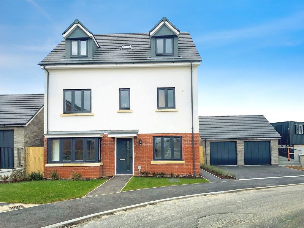 Property photo 1 of 7 External