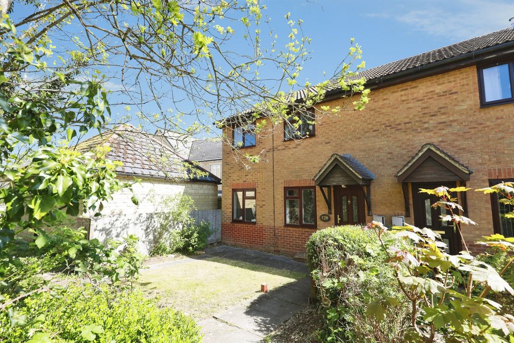 Property photo 1 of 13