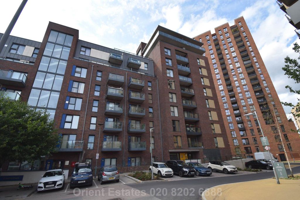 Property photo 1 of 7