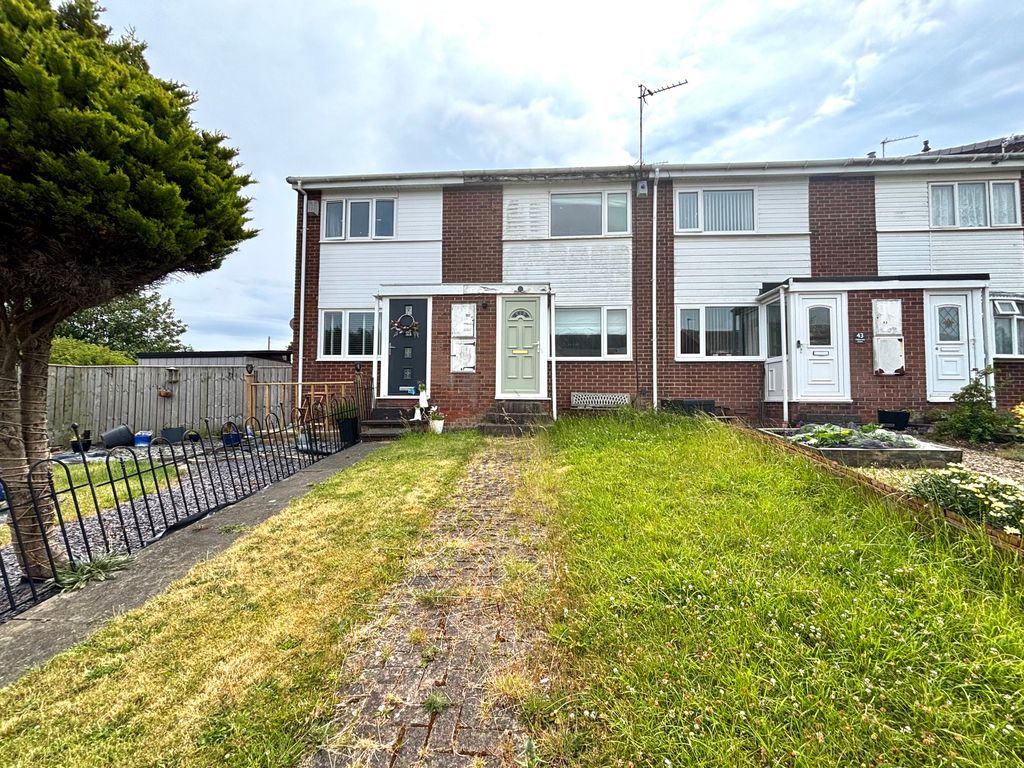 Property photo 1 of 17