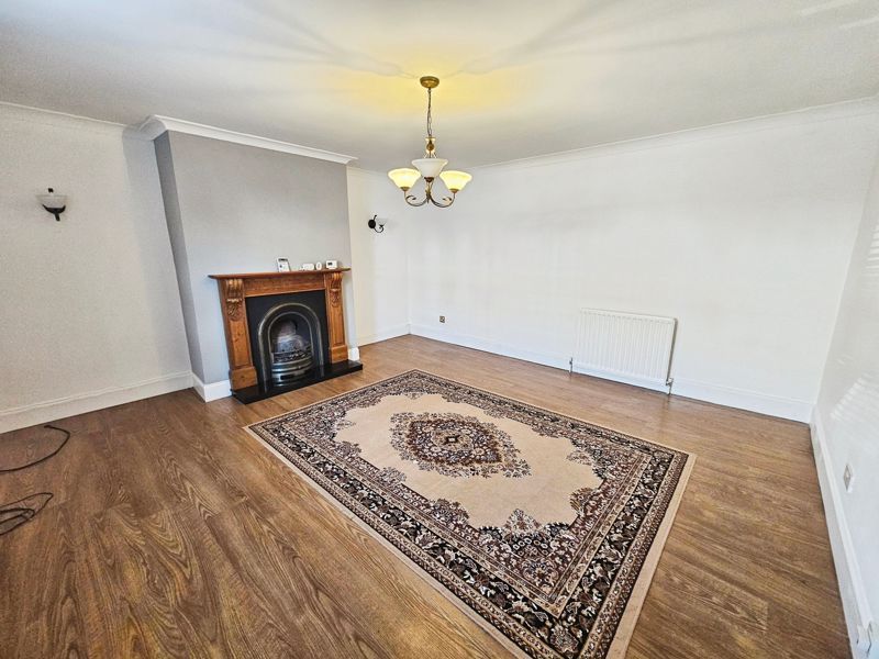 Property photo 3 of 11 Photo 17