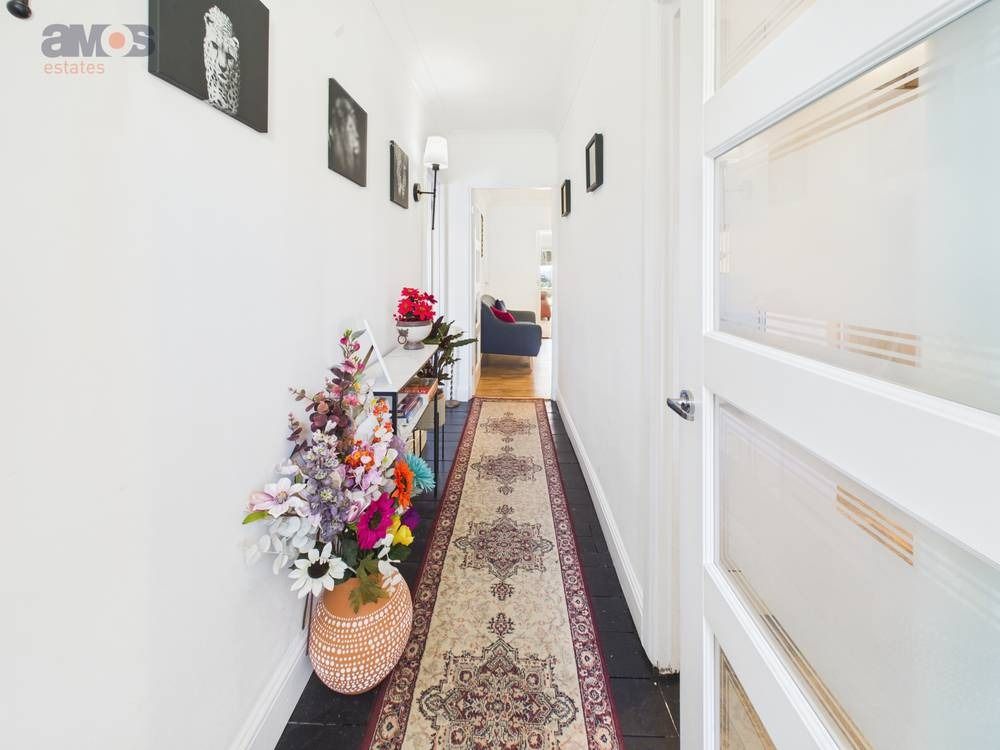 Property photo 3 of 28 4981525