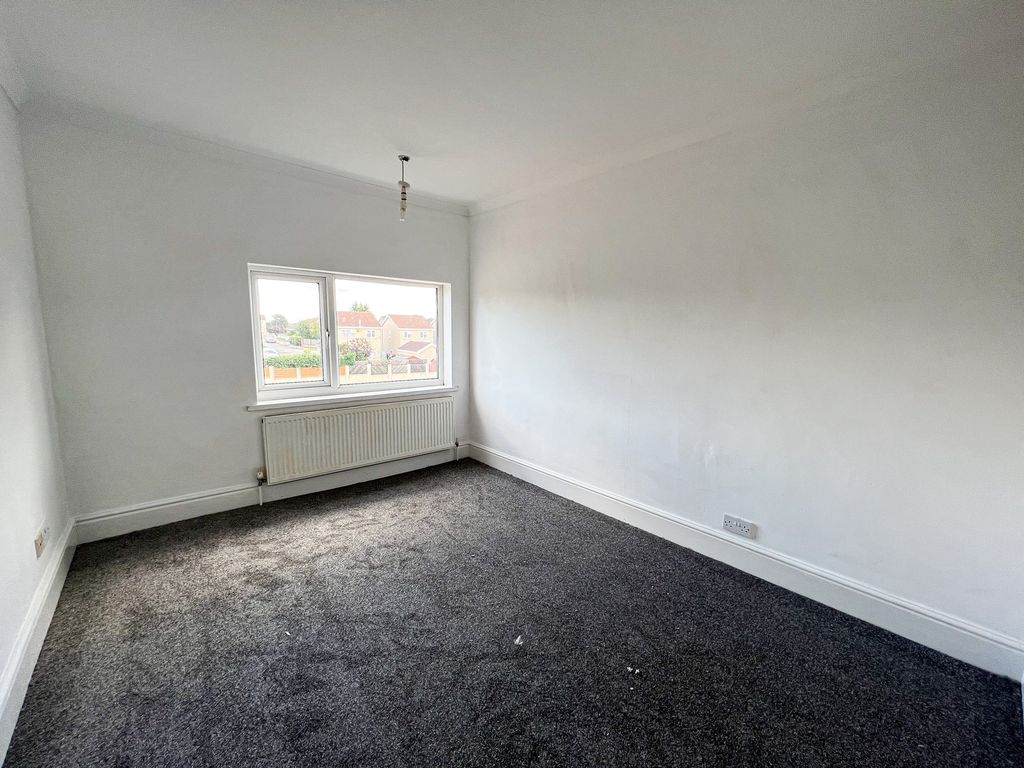 Property photo 2 of 5 Bedroom 1