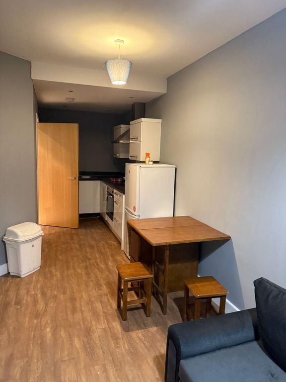 Property photo 1 of 7 Property Photo