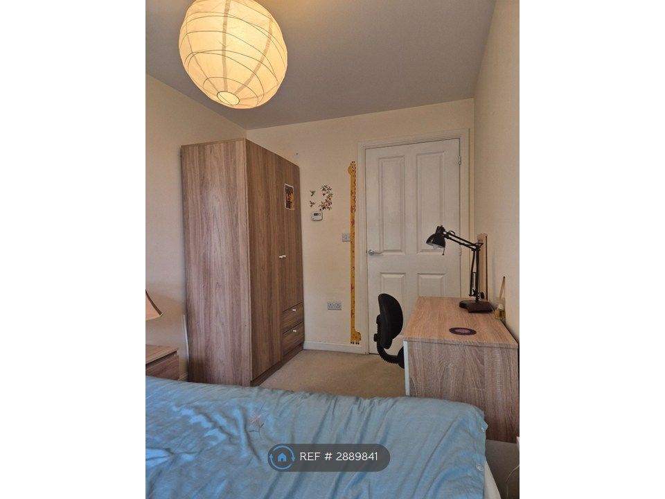 Property photo 3 of 5