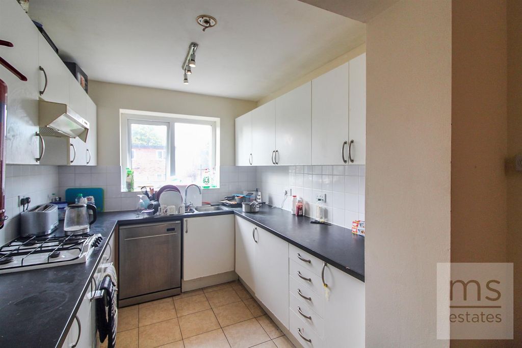 Property photo 3 of 11 Img_4534 (2).Jpg