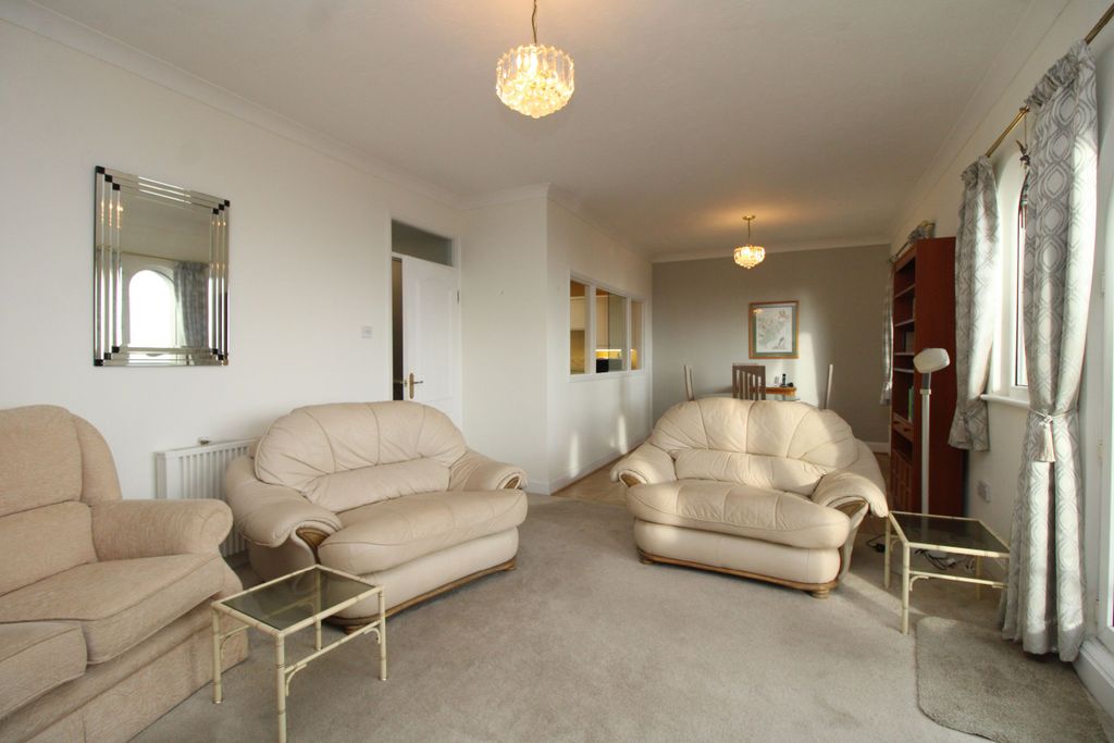 Additional image 4 of 3 bed flat for saleRedcliffe Court, Marine Drive, Paignton TQ3