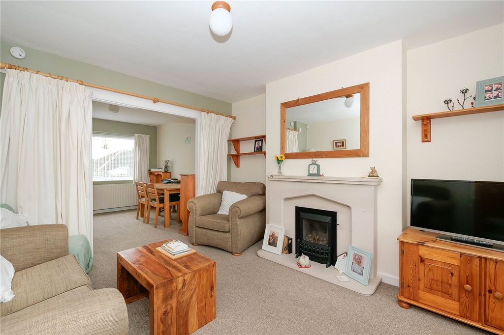 Property photo 3 of 15 Picture No. 04