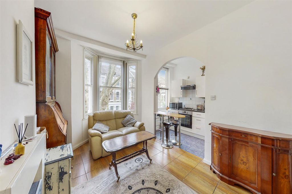 Property photo 1 of 8 Reception Room Into Bay Window