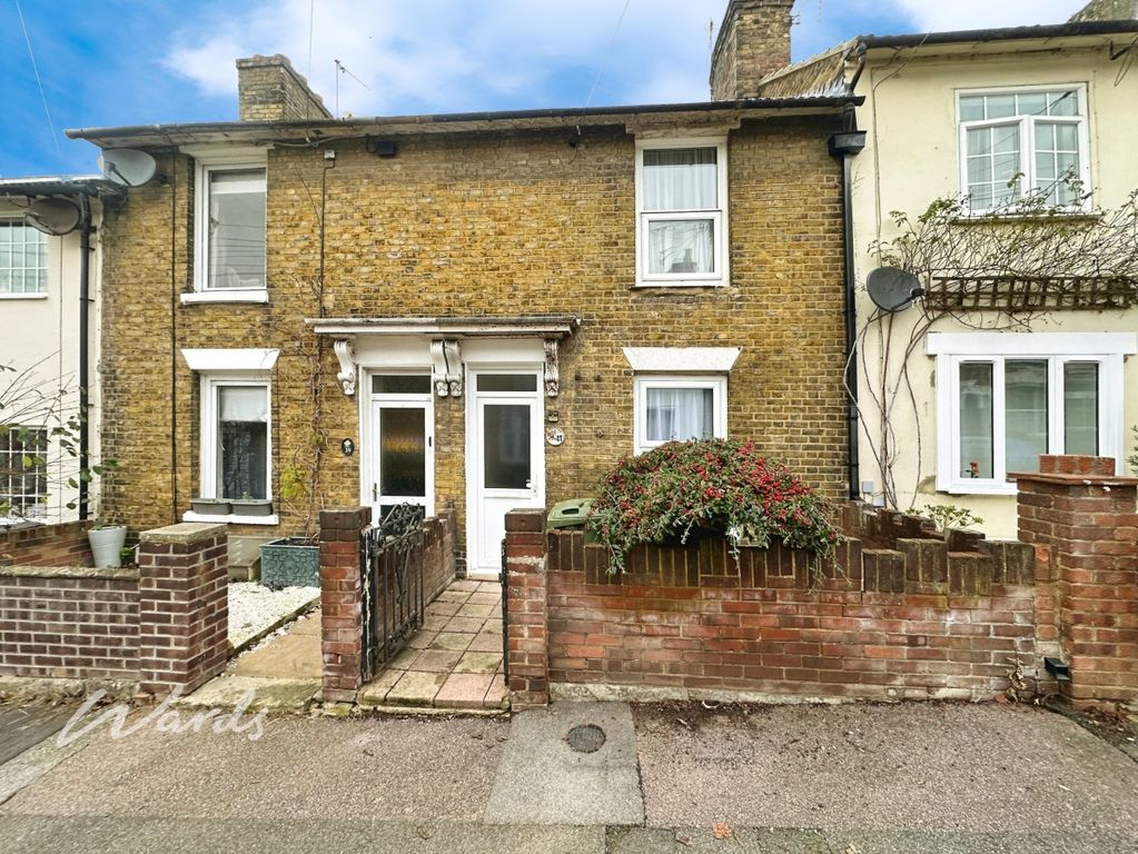 Property photo 1 of 16 Front