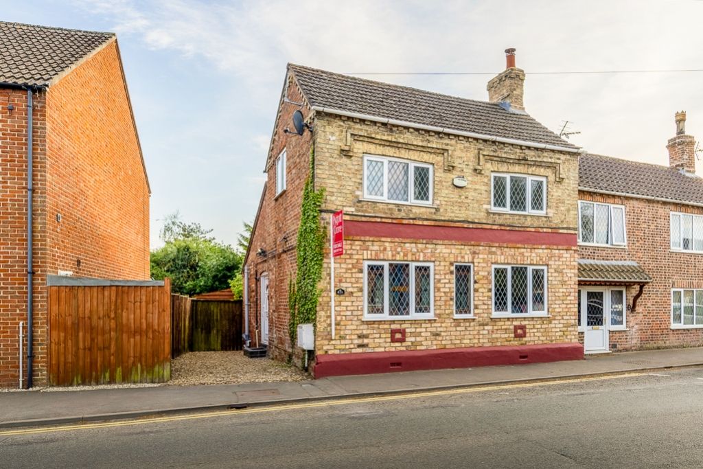 Property photo 1 of 21 47A High Street (Gosberton)-6