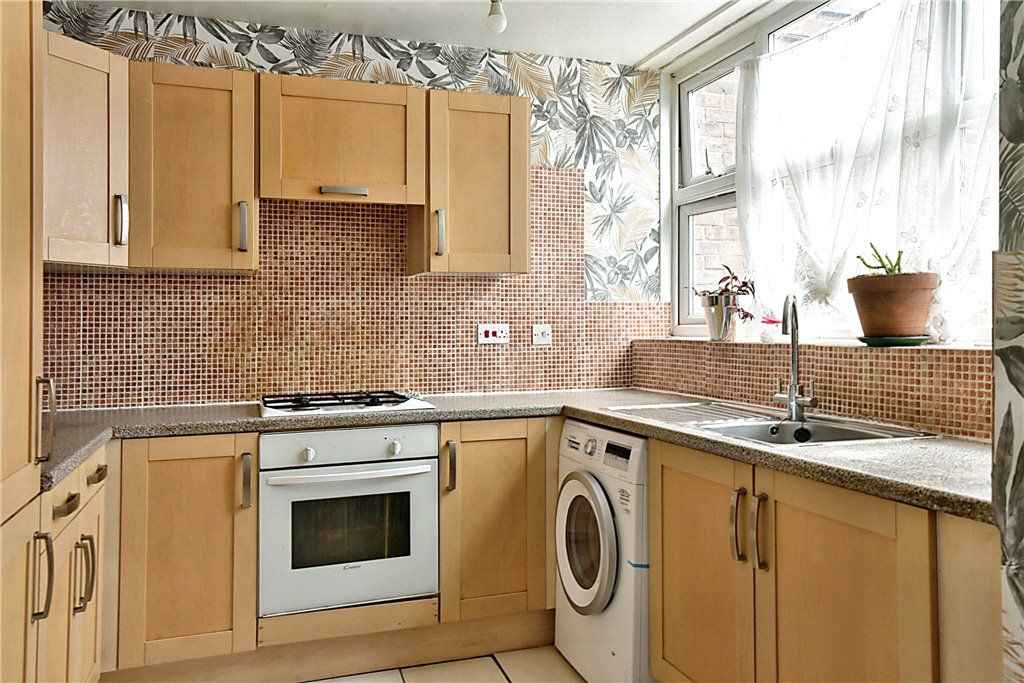 Property photo 1 of 15 Kitchen Diner