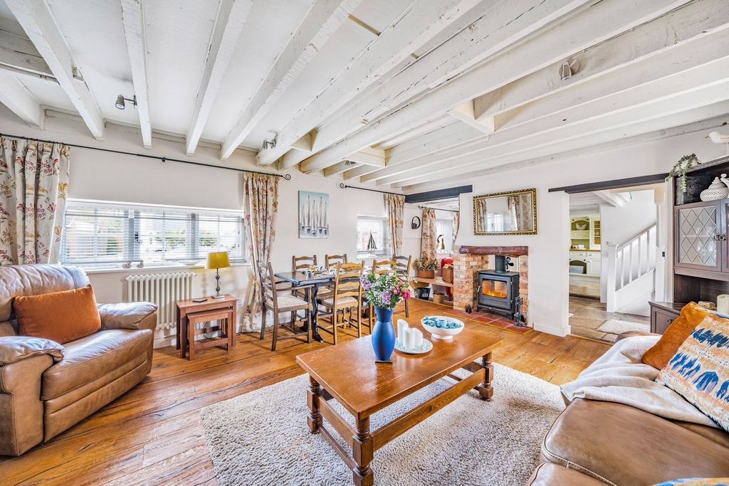 Property photo 3 of 29