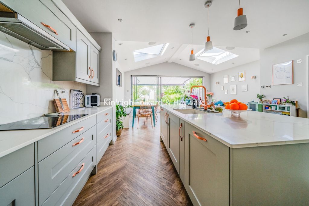 Property photo 1 of 16 Ad6Fbe6d-59F8-4c96-9