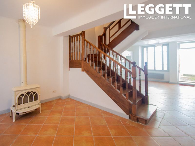 Property photo 3 of 10