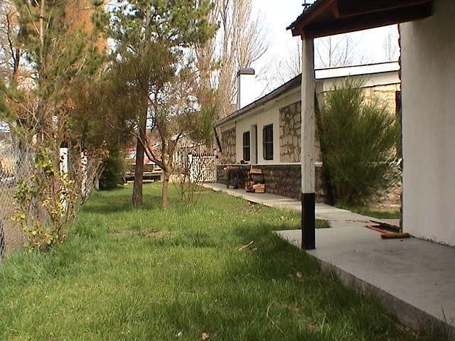 Property photo 2 of 35