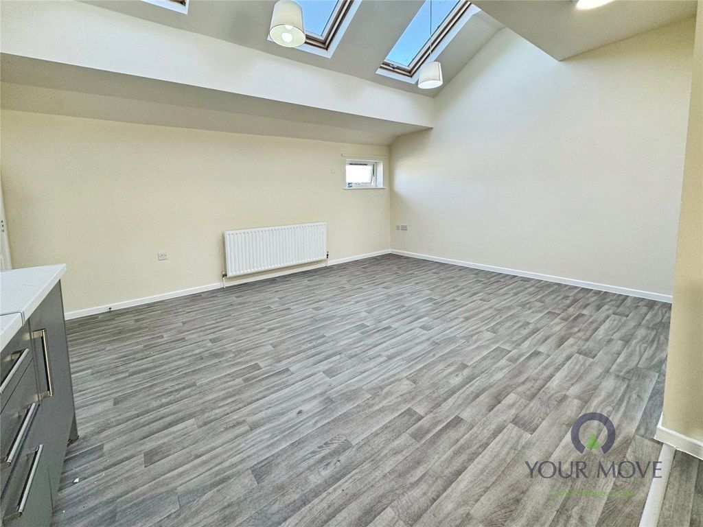 Property photo 3 of 7 Picture No. 09
