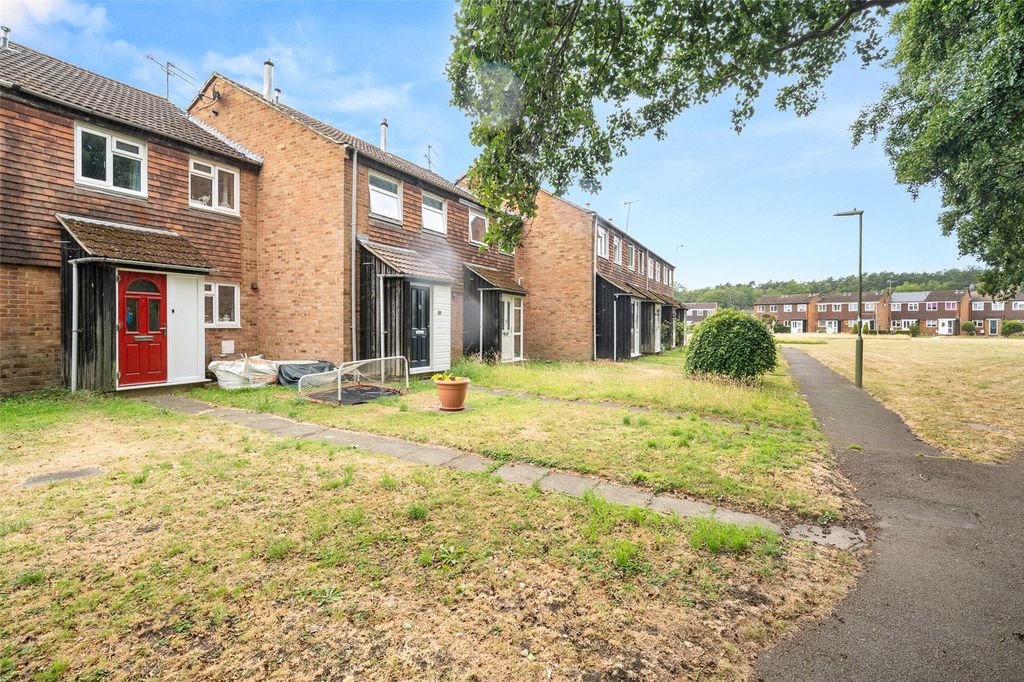 Property photo 2 of 14 Picture No. 18