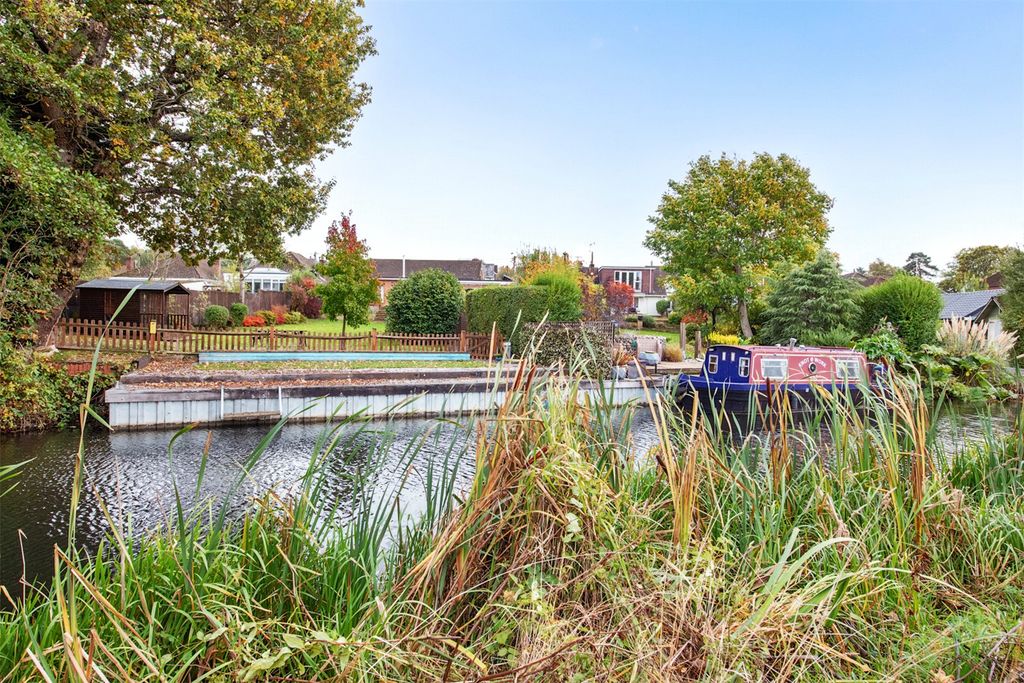 Property photo 3 of 15 Picture No. 10