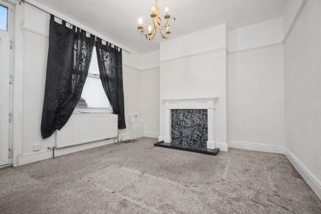 Property photo 3 of 10 Picture No. 01