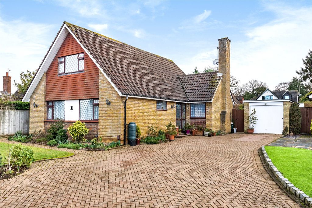 Property photo 1 of 19 Picture No. 04