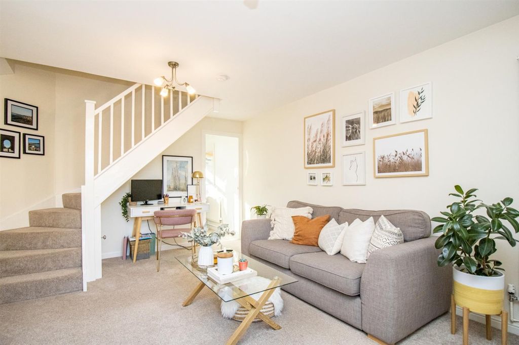 Property photo 3 of 9 Picture No. 07