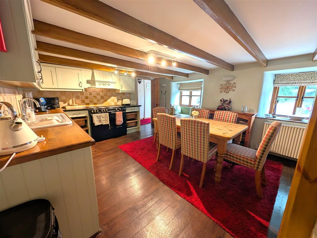 Property photo 3 of 13 Kitchen 1A.Jpg