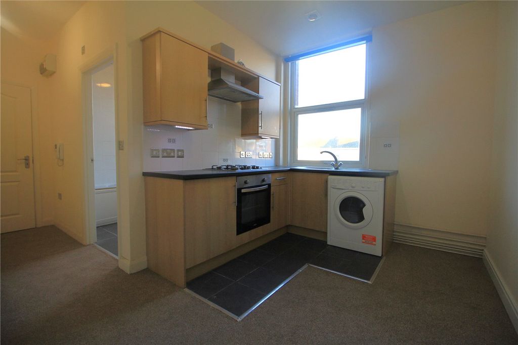 Property photo 2 of 4 Picture No. 08