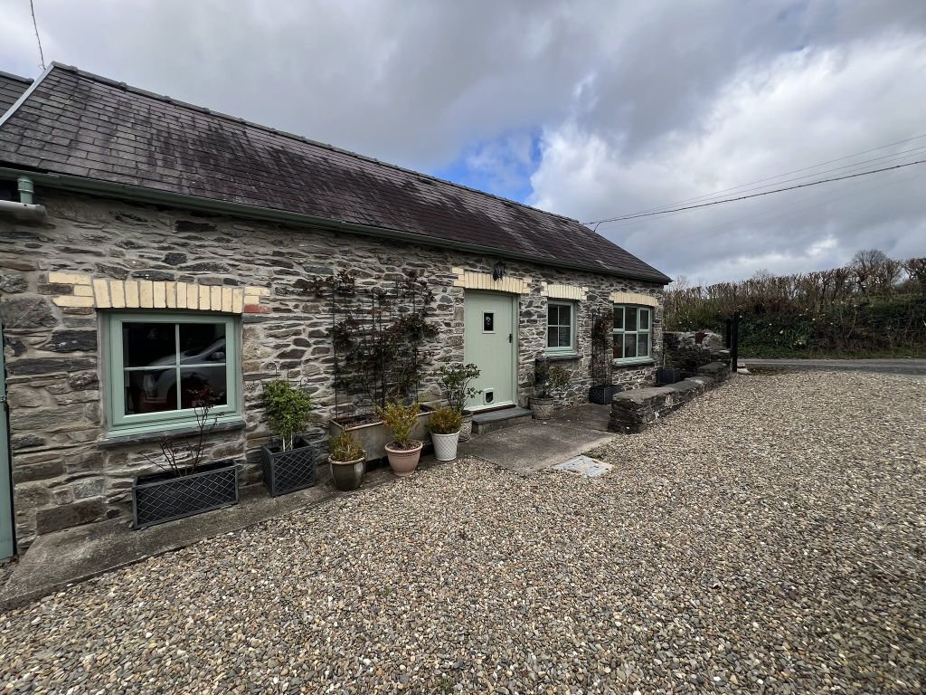 Property photo 1 of 9 Img_4010