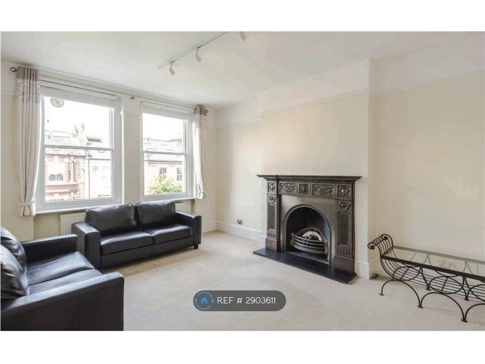 Property photo 2 of 11