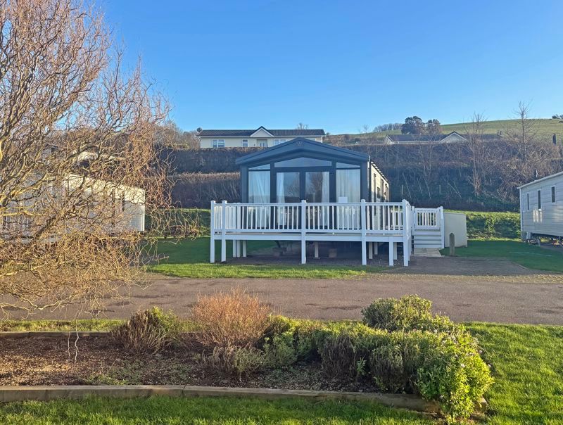Property photo 1 of 16 Front
