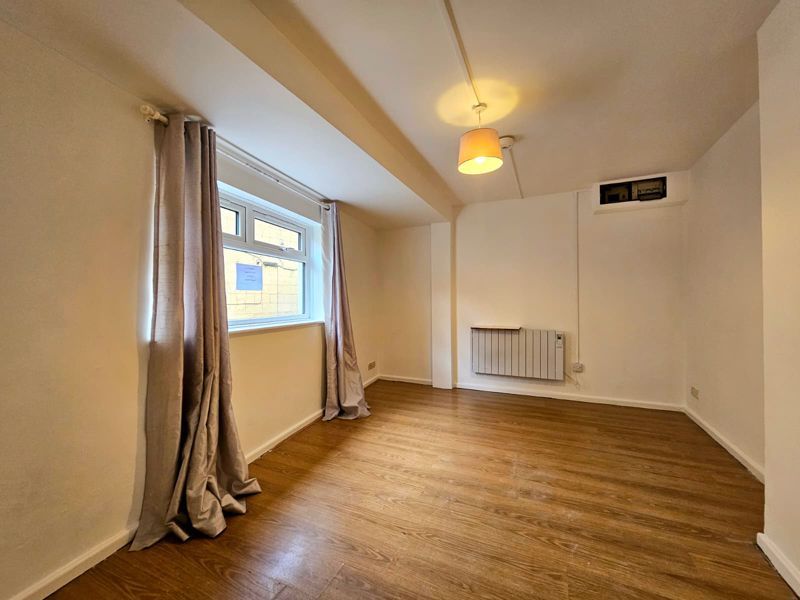 Property photo 2 of 5 Photo 1