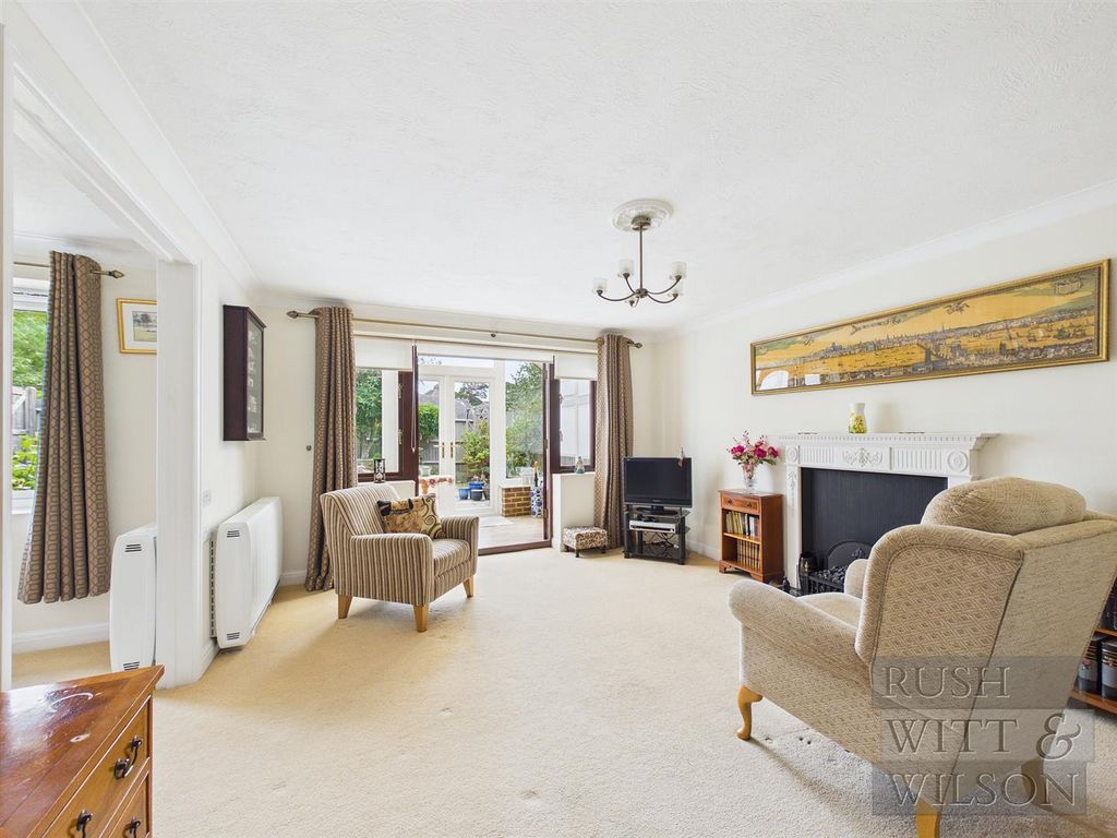 Property photo 2 of 24