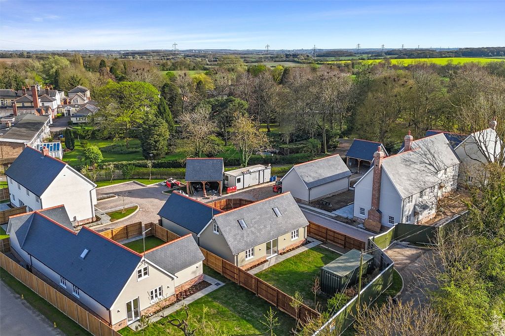 Property photo 1 of 17 Picture No. 31