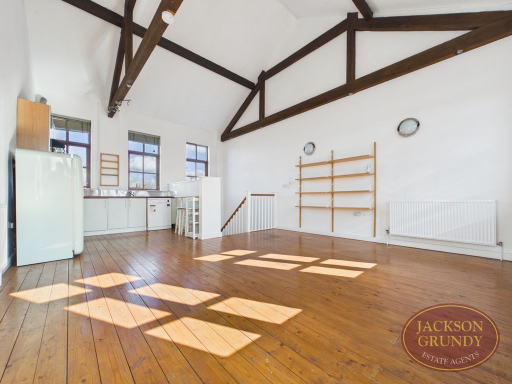 Property photo 2 of 14 Photo 14