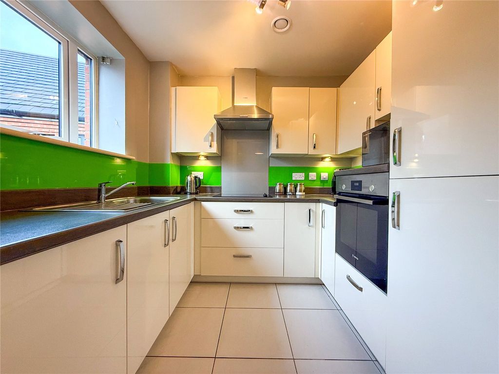 Property photo 2 of 14 Picture No. 02