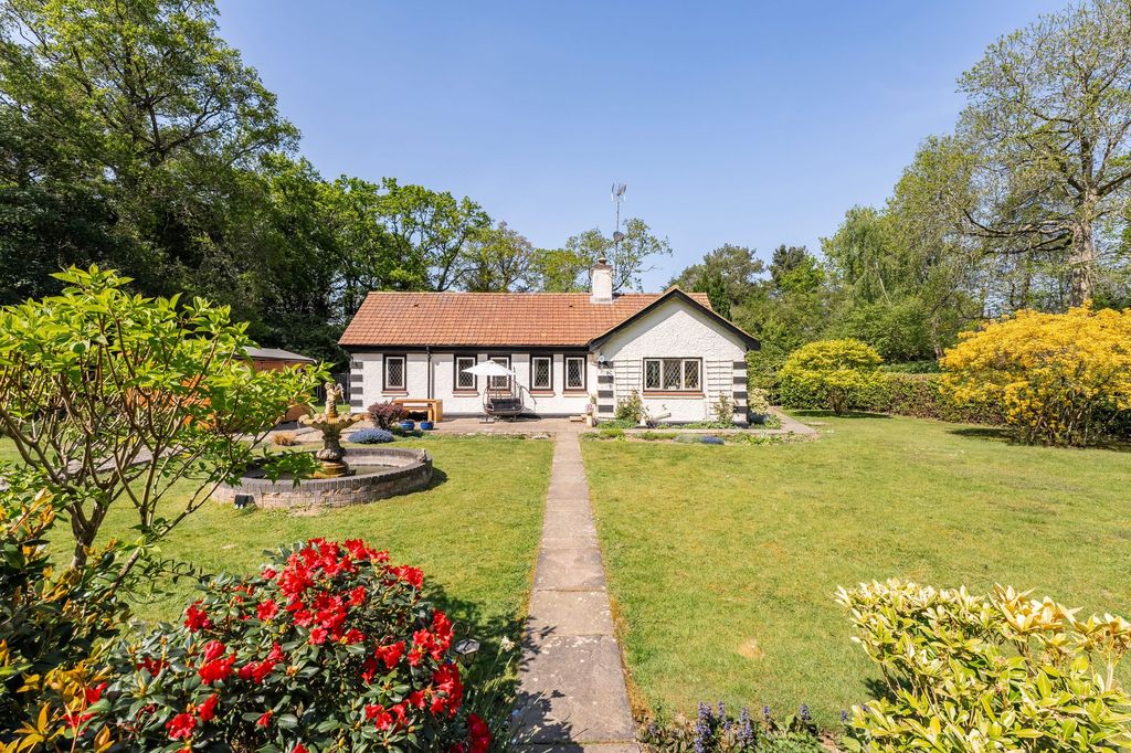 Property photo 2 of 30