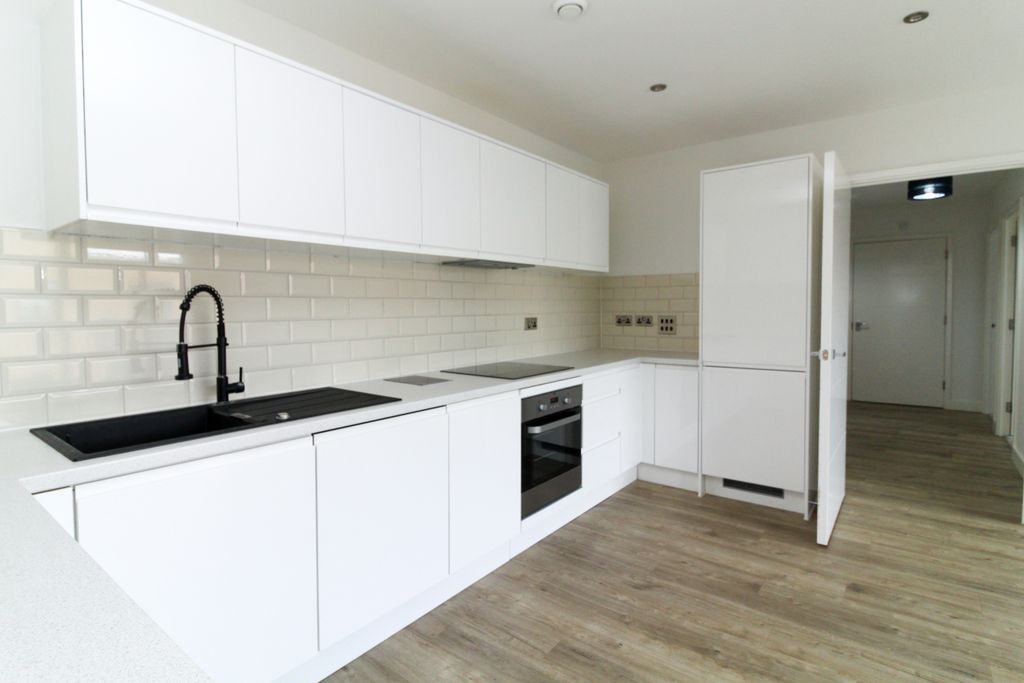 Property photo 2 of 6 Img_8553