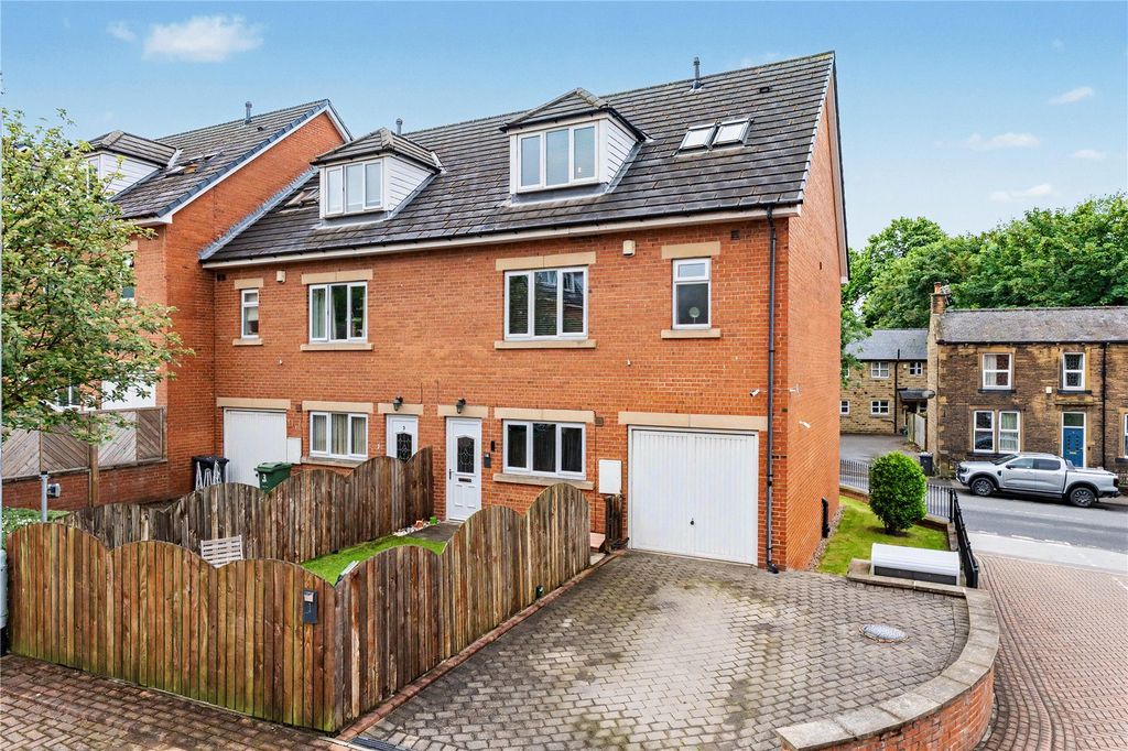 Property photo 1 of 22 Picture No. 27